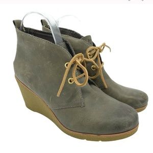 Sperry Harlow wedge booties